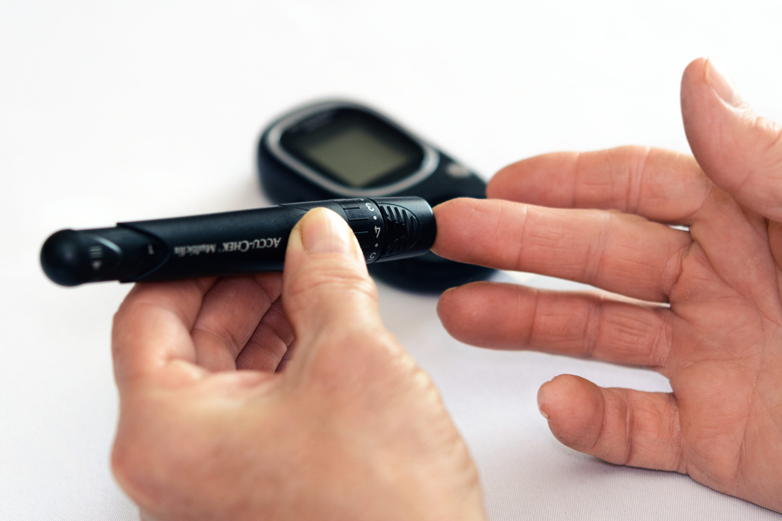 New study aims to help older adults with type 2 diabetes cut back on medications