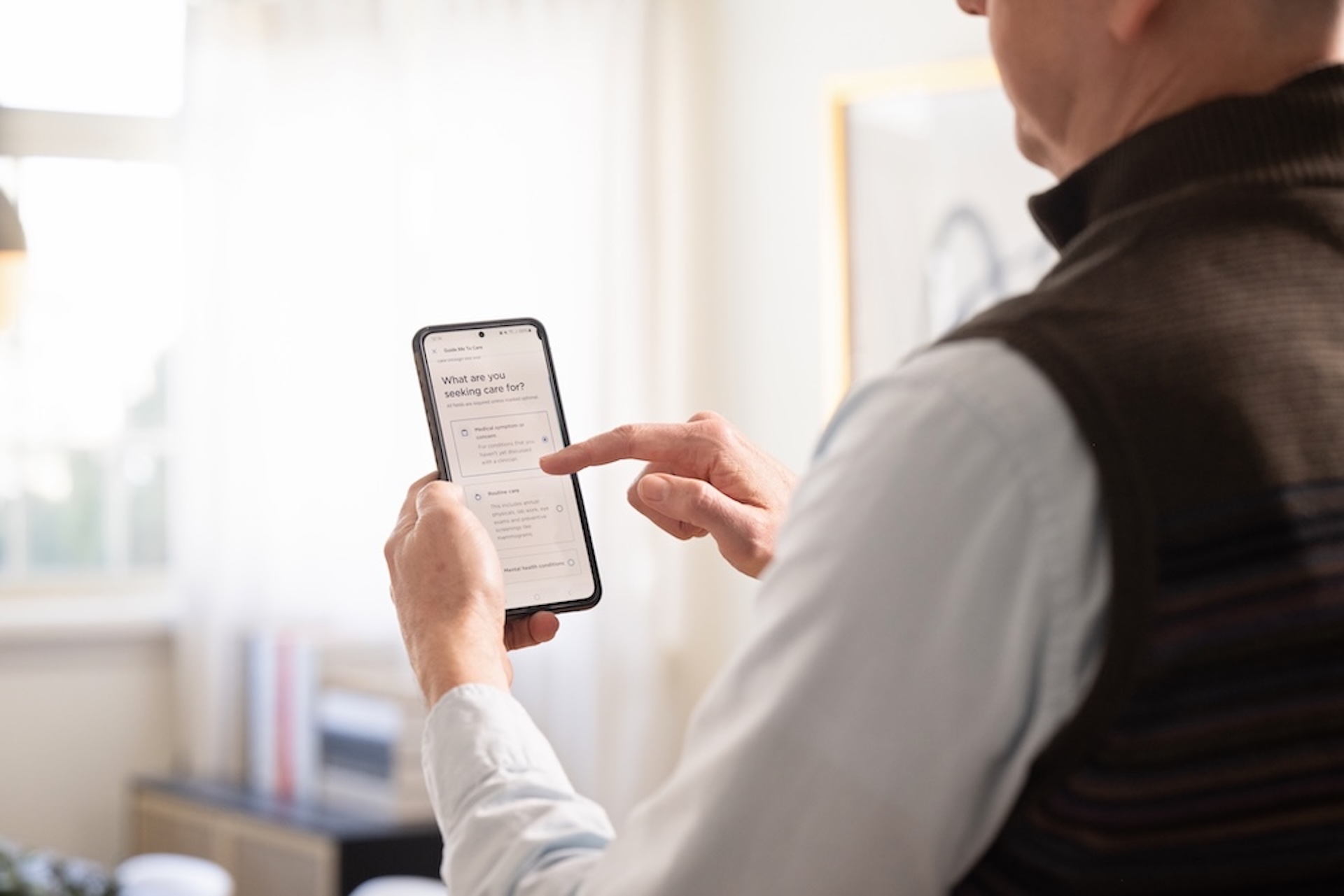 Image for Simple online e-visits growing in use among Kaiser Permanente patients story